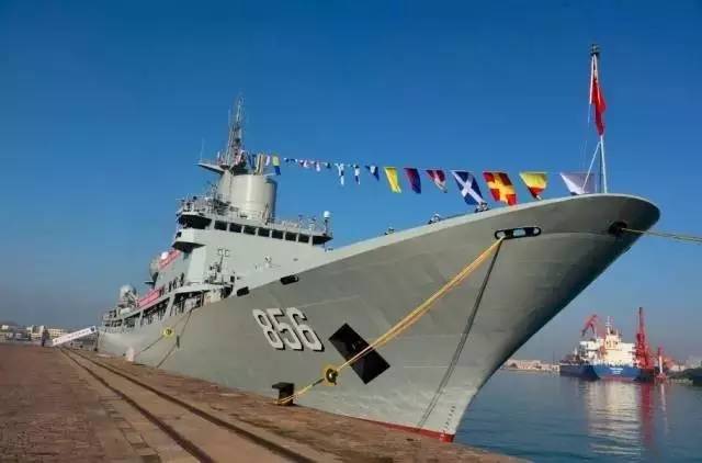 中国新服役军舰堪称强国标配 跟美军有数倍差距