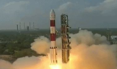 印度“一箭104星”数量多含金量低 太空技术落后中国