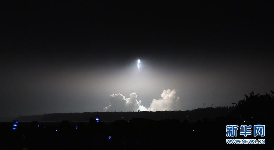 天舟一号货运飞船发射取得圆满成功