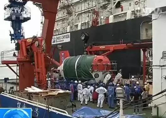 中国自主研制4500米载人潜水器 性能超“蛟龙”