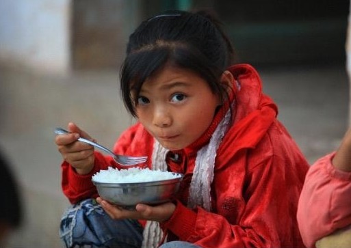 四川、新疆突发地震，灾后饮食安全如何保障？