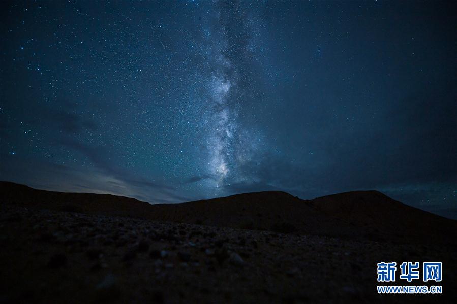 探访我国首个模拟火星基地选址地——大柴旦红崖