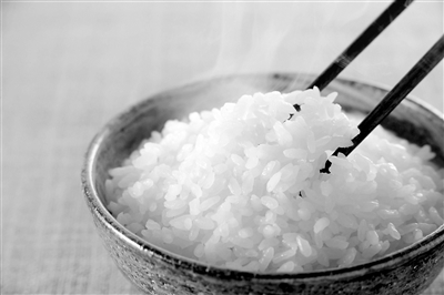 为什么说米饭比面食更容易控制热量？