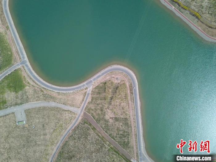 甘肃张掖“黑河印象”：昔日戈壁乱石滩 今朝城市后花园