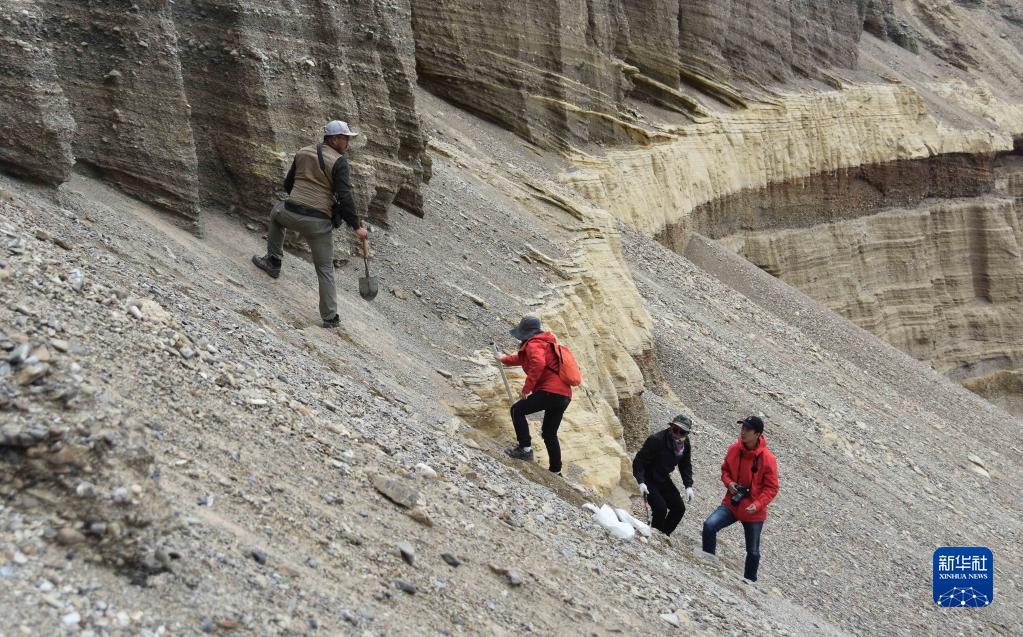 中科院科考队考察喜马拉雅山脉灾害链