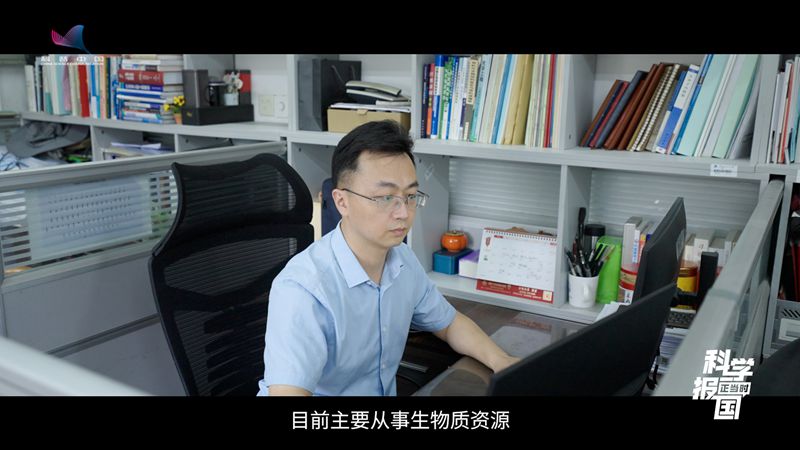 【科学报国正当时】华南理工大学：探秘元素世界，用微球雕琢化工之美