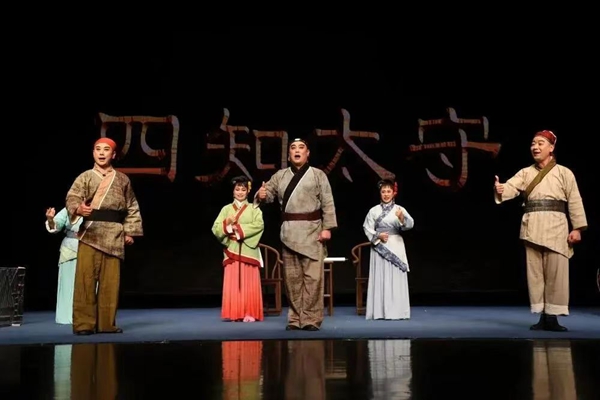 山东莱州：非遗课进社区，蓝关戏“活”起来