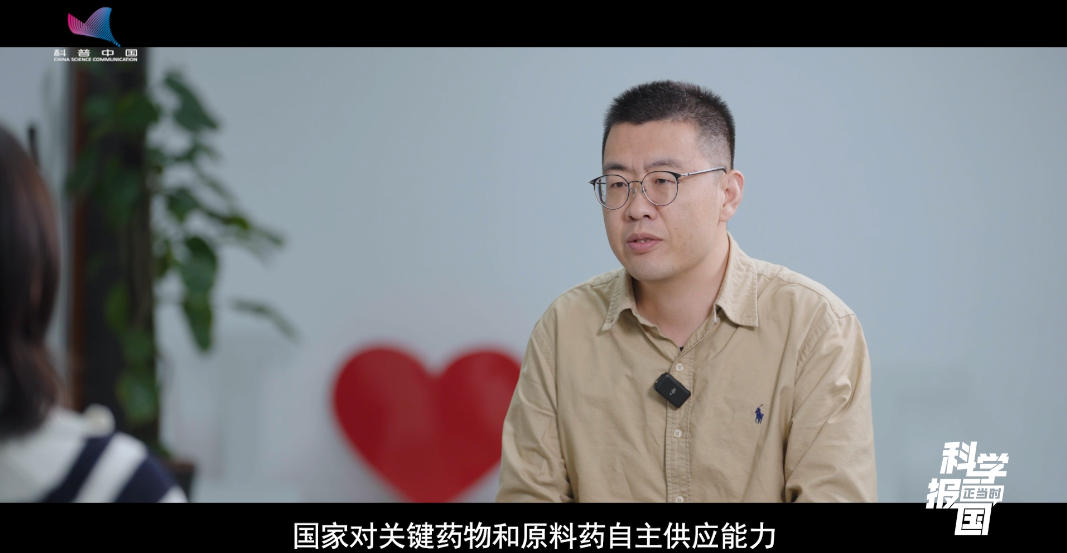 科学报国正当时|让药物从“纸面”走向“市场”——走近制药工程专业 科学报国正当时|让药物从“纸面”走向“市场”——走近制药工程专业