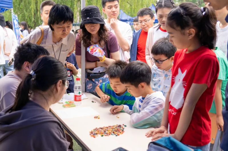 星辰闪耀时 | 以逻辑之美点亮大众思维