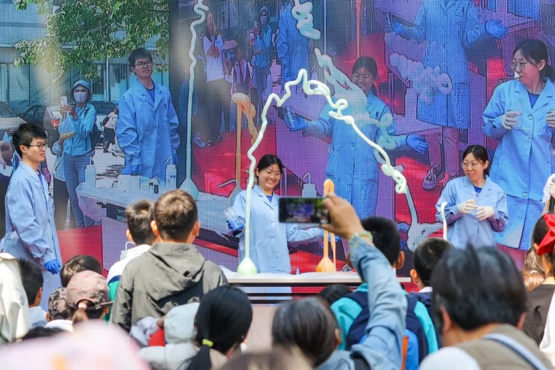 星辰闪耀时丨做有温度、有深度的科学家“传播经纪人”