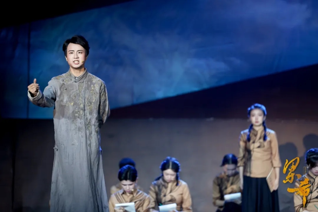 年轻人的“坦白局”:长大后,如何成为TA? 年轻人的“坦白局”:长大后,如何成为TA?