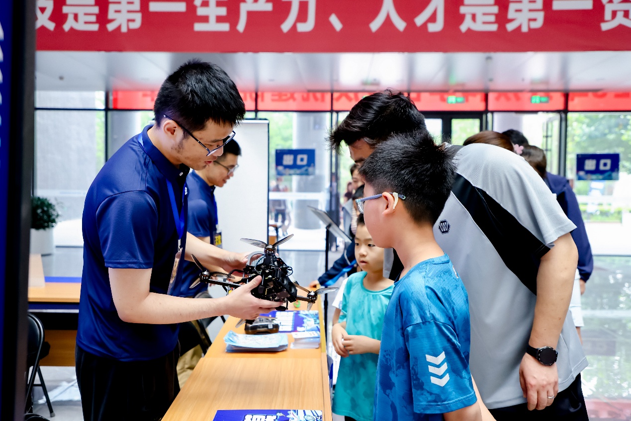 空天院举办2026年度公众科学日活动