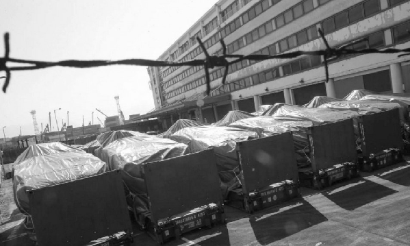 香港海关回应新装甲车“消失之谜”：放室内了