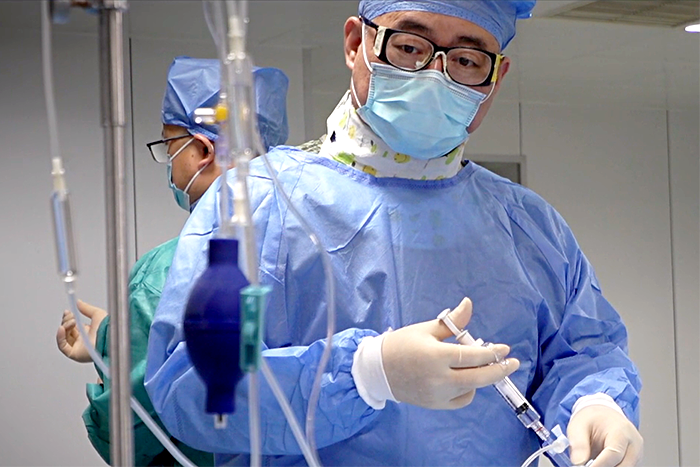 靳志涛：人民军医的“心”担当