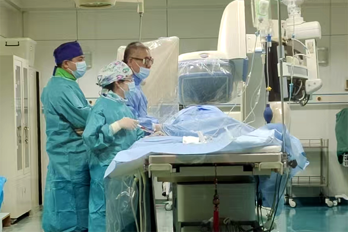 靳志涛：人民军医的“心”担当